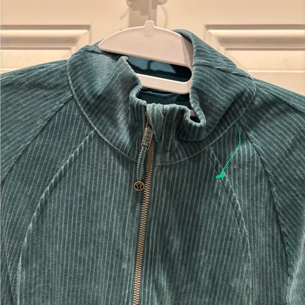 Lululemon Scuba Track Jacket Velvet Velour Cord Storm Teal Cotton Jersey sz8 - Picture 5 of 7